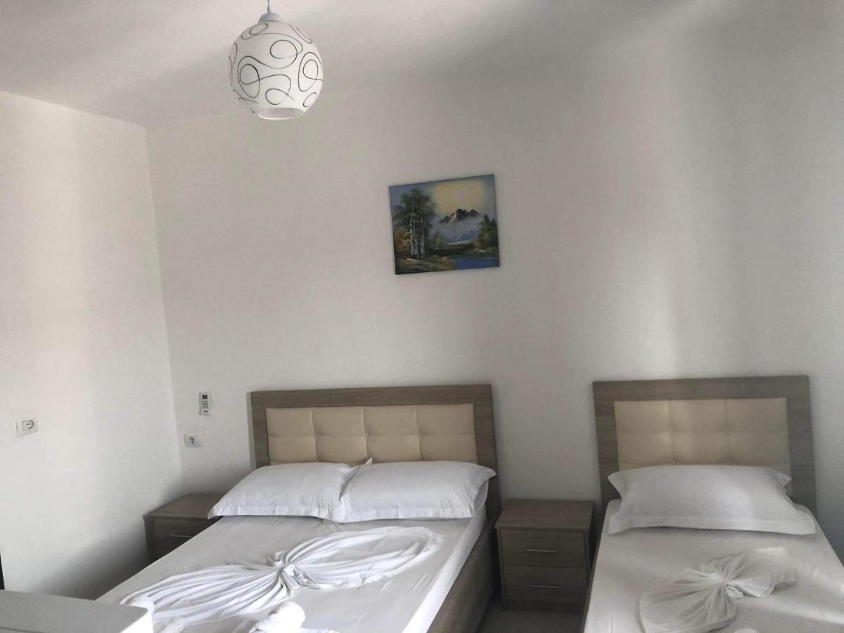 Villa Soni Oruci Ксамил Екстериор снимка